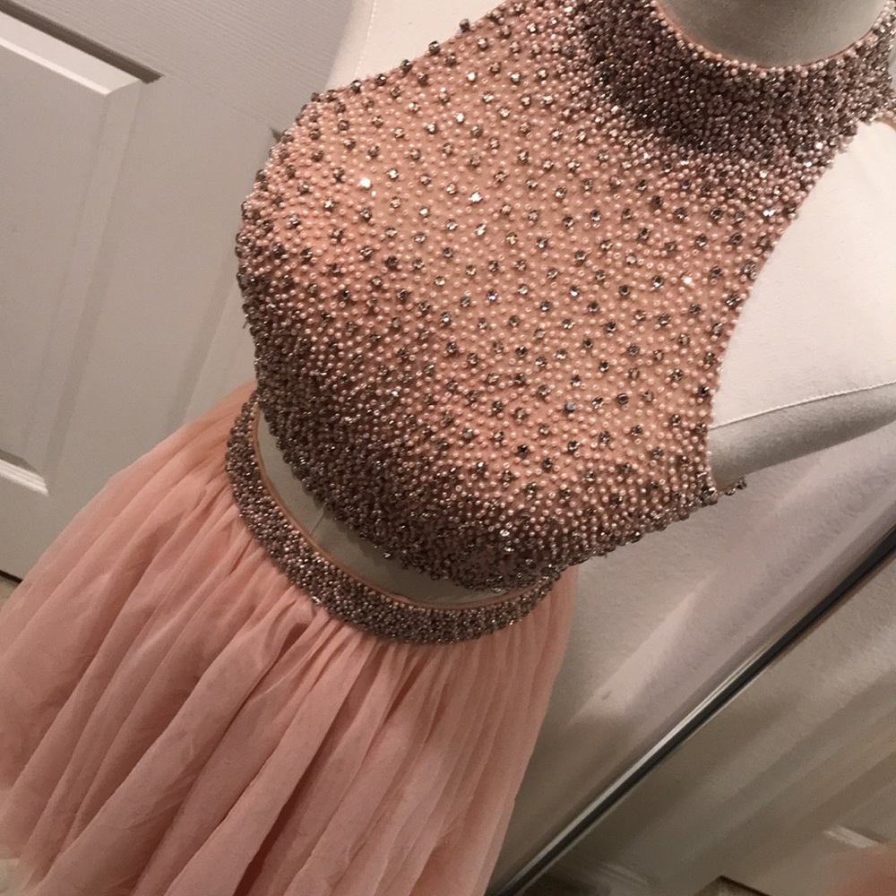SHERRI HILL DUSTY PINK TWO PIECES